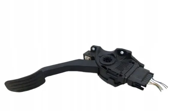 Volvo XC60 Accelerator throttle pedal 8G9N-9F836-BA