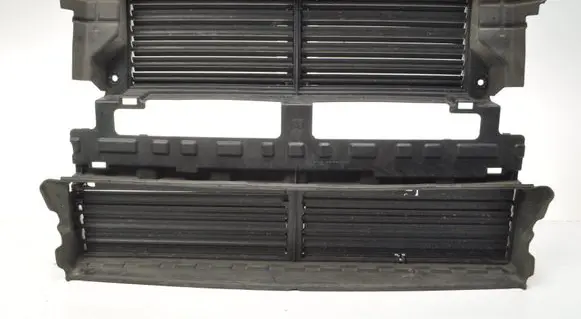 Ford Mondeo MK V Intercooler air channel guide DS73-8473-DH
