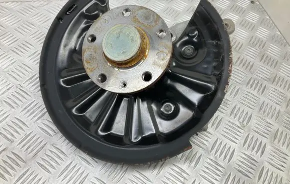 Volkswagen Tiguan Rear wheel hub 5QF505436G