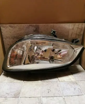 Opel Zafira A Headlight/headlamp 90582021 GM90582021