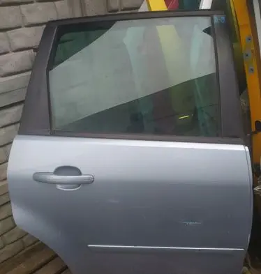 Ford C-MAX I Rear door