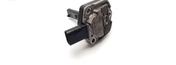 Volkswagen PASSAT B6 Oil level sensor 1J0907660C