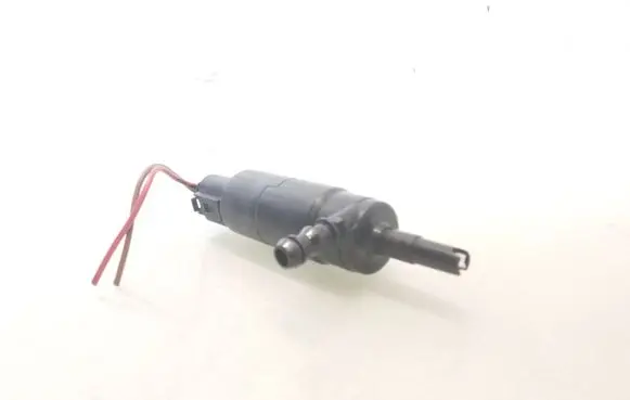 Audi A4 S4 B5 8D Windscreen/windshield washer pump 3B7955681
