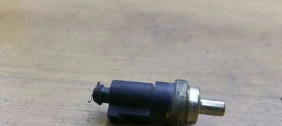 Volkswagen Touran I Fuel temperature sensor 269416