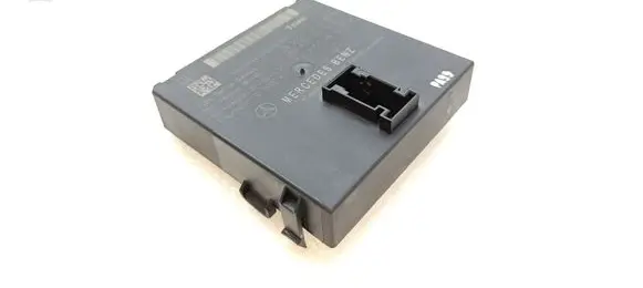 Mercedes-Benz S W221 Gateway control module A2215408462