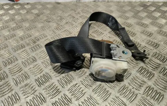 Jeep Grand Cherokee Rear seatbelt 5ME41DX9AA