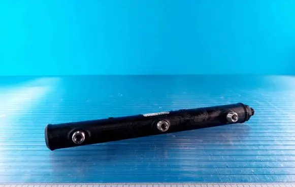Jaguar XF Fuel main line pipe 4R8Q9D280BC
