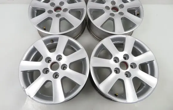 Volkswagen Golf VI R15 alloy rim KBA45850