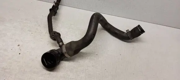 Volkswagen Touareg I Engine coolant pipe/hose 7L6122291F 7H0121421