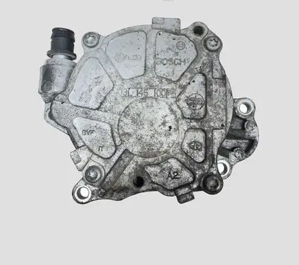 Skoda Yeti (5L) Vacuum pump 03L145100