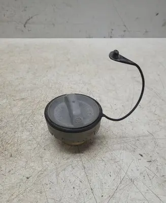 Toyota RAV 4 (XA20) Fuel tank filler cap 