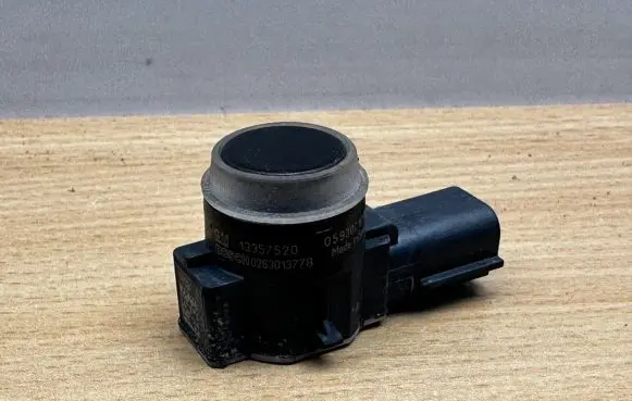 Opel Meriva B Parking PDC sensor 13357520
