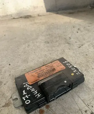 Hyundai Santa Fe Gearbox control unit/module 9544739520