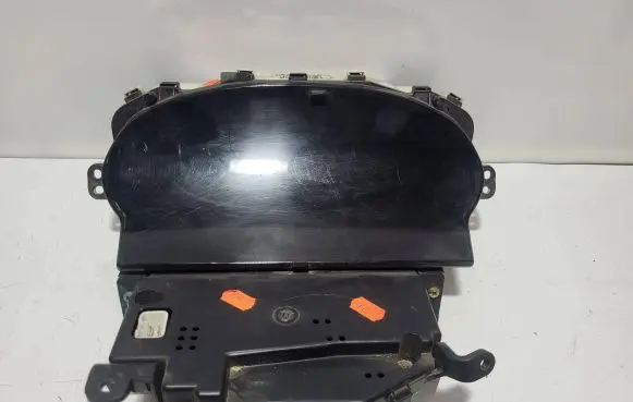 Toyota Yaris Speedometer (instrument cluster) 4573001021 8380052700