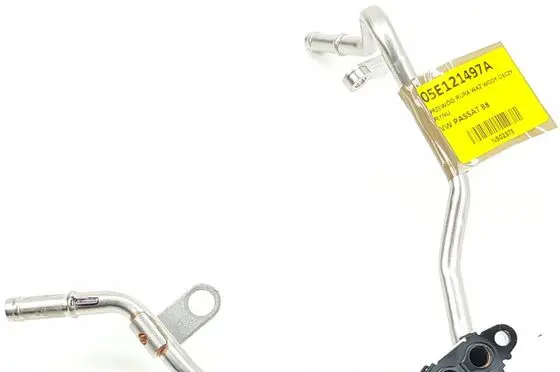 Volkswagen Golf VII Engine coolant pipe/hose 05E121497A