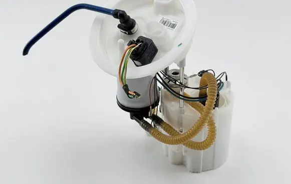 BMW 2 F22 F23 In-tank fuel pump 7243975 0580200331 97517355480