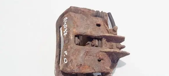 Volvo S40, V40 Front brake caliper