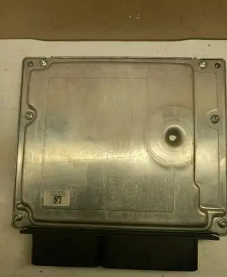 BMW 5 E60 E61 Engine control unit/module 8506199 0281016066