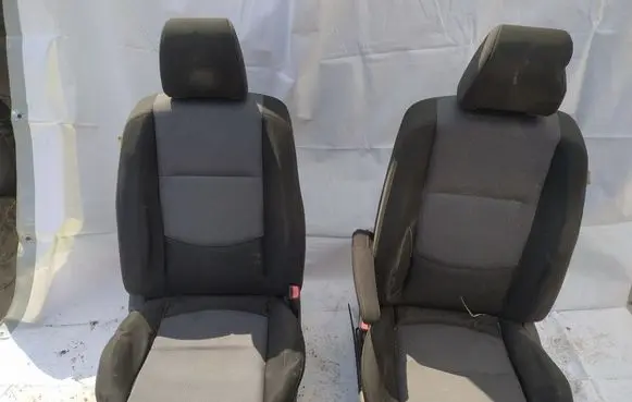 Mazda 5 Seat set 