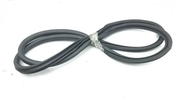 Citroen C5 Aircross Rear door rubber seal (on body) 