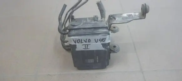 Volvo V40 ABS Pump P31400643 A426G 10021209804