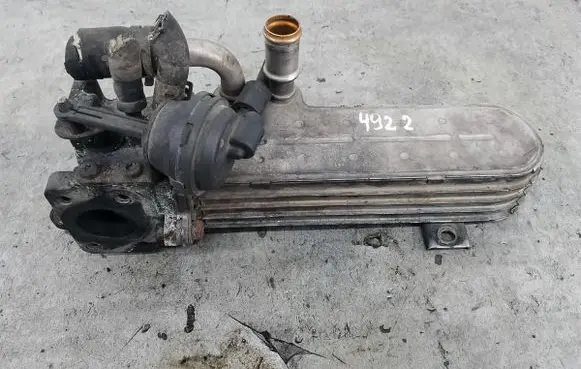 Audi A3 S3 8P EGR valve 03G131513