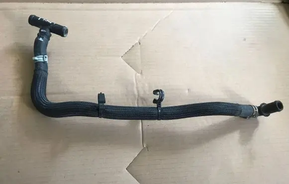 Opel Mokka X Engine coolant pipe/hose