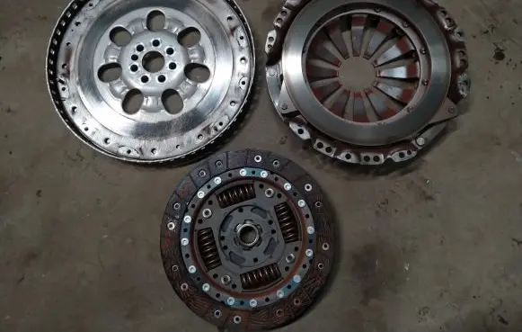 Hyundai Ioniq Clutch set kit 410722B001