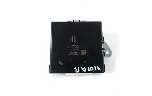 Toyota Prius Prime Other control units/modules 886A0-47030