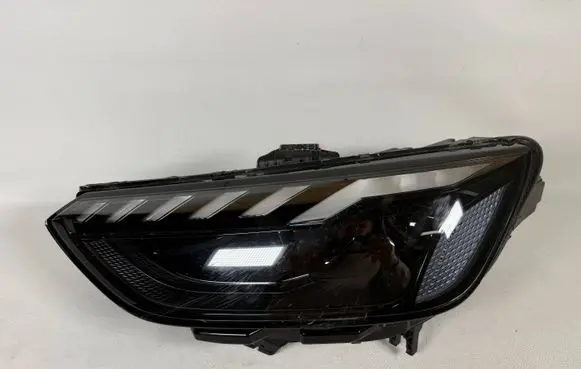 Audi A4 S4 B9 8W Headlight/headlamp 8W0941035J