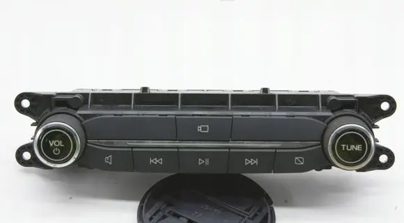 Ford Kuga III Tailgate/trunk/boot open switch 