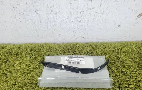 Nissan 370Z Other parcel shelf part 97185-1et0a