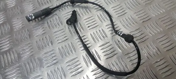 BMW 1 E81 E87 ABS brake wheel speed sensor 10071161983