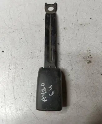 Toyota Aygo AB10 Front seatbelt buckle dawf4