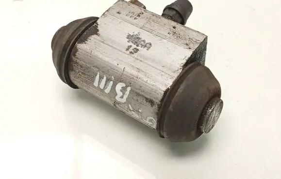 Ford Fiesta Rear brake cylinder 32660959