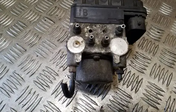 Toyota RAV 4 (XA20) ABS Pump 4451042080 8954142050 1338000020