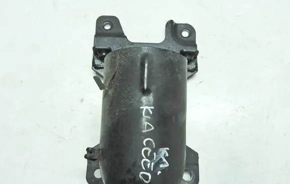 KIA Ceed Fuel filter bracket/mount holder 