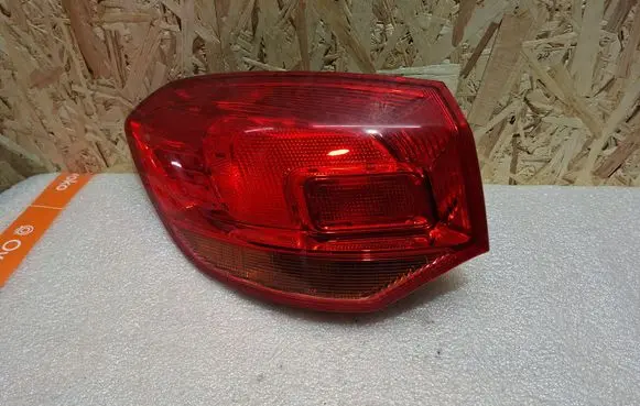 Opel Astra J Rear/tail lights 13282242