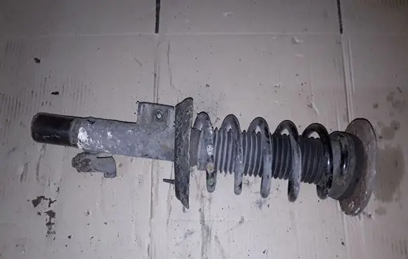 Volvo S60 Front shock absorber with coil spring 31277975 285120735