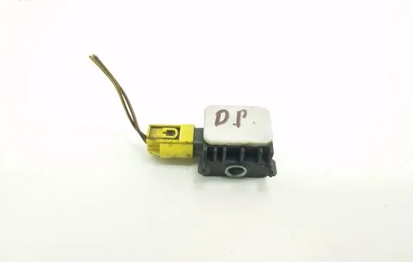Mercedes-Benz ML W164 Airbag deployment crash/impact sensor A0038202926