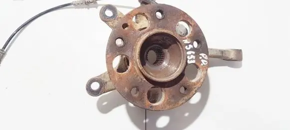 Mercedes-Benz A W168 Front wheel hub