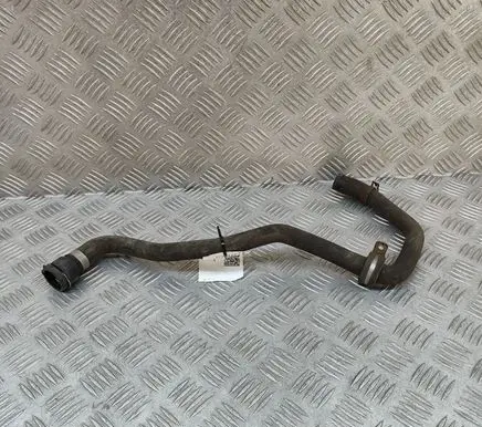 Audi A4 S4 B9 8W Engine coolant pipe/hose 8W0145919C