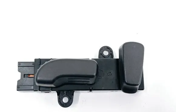 Subaru Outback (BS) Seat control switch 8PLH 061117