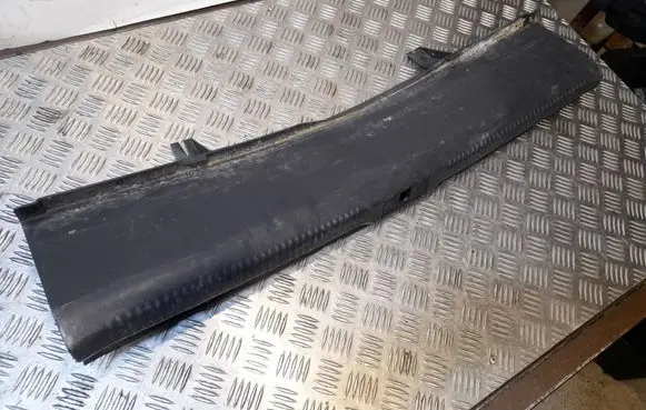 Audi A5 8T 8F Trunk/boot sill cover protection 8T0863471