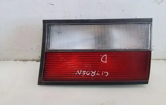Citroen Xantia Tailgate rear/tail lights 29100212