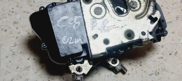 Citroen C5 Front door lock