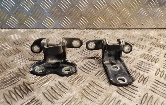 Lexus IS 220D-250-350 Rear door hinge set 