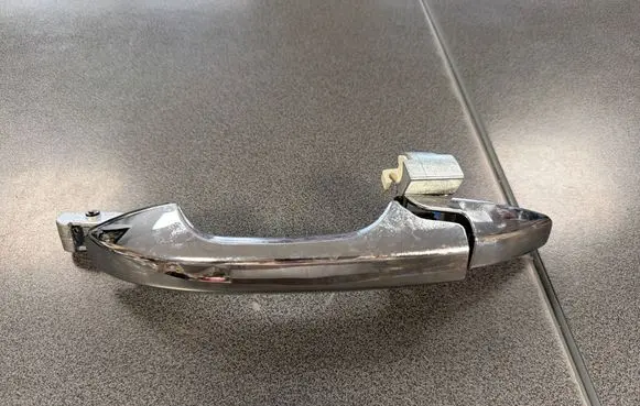 Honda CR-V Front door exterior handle 72180SWAT11ZS