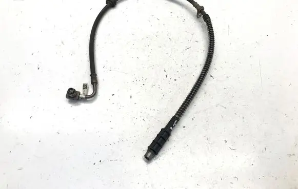 Peugeot 3008 III Brake line pipe/hose 9852015680