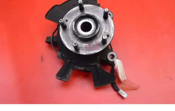 Hyundai ix20 Front wheel hub spindle knuckle